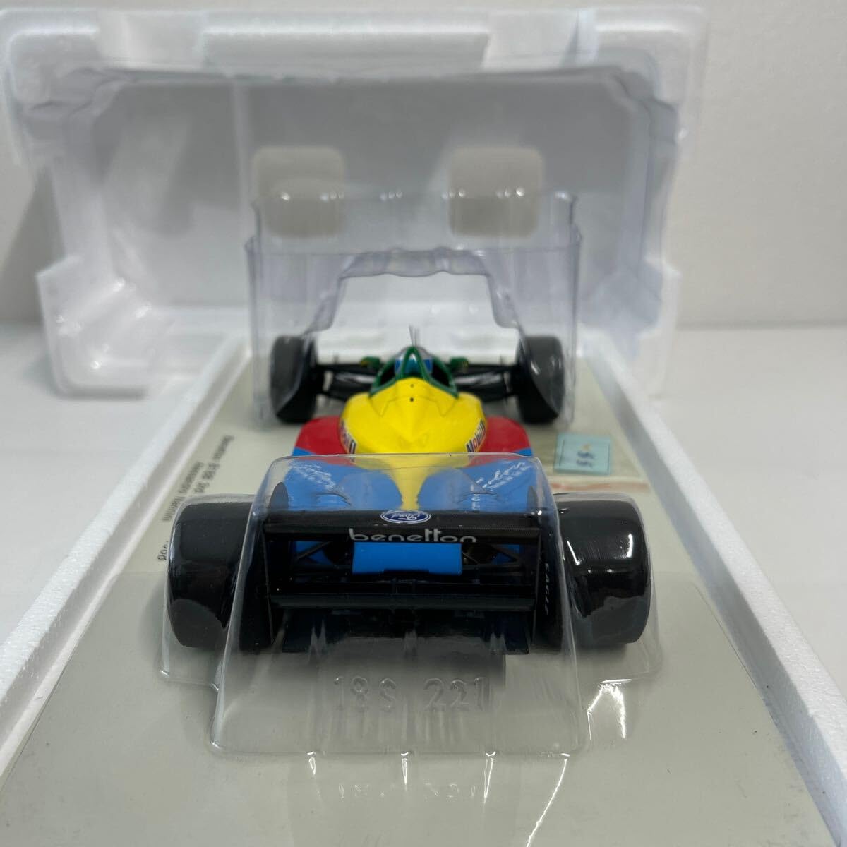 Amazon | spark 1/18 Benetton B188 3rd British GP F1 1988